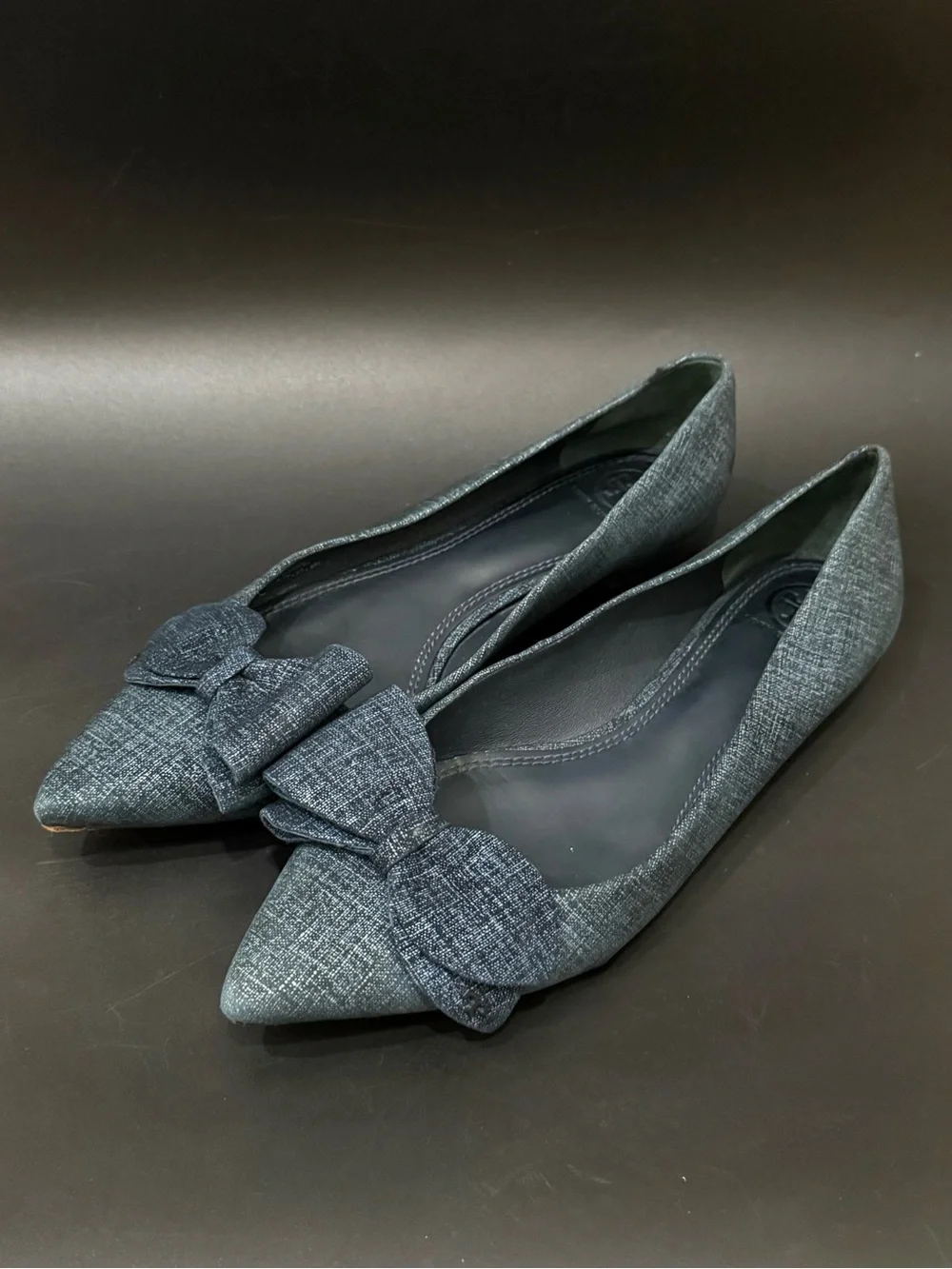 TORY BURCH Rosalind Navy Blue Denim Print Textured Suede Ballet Flats Size 8M